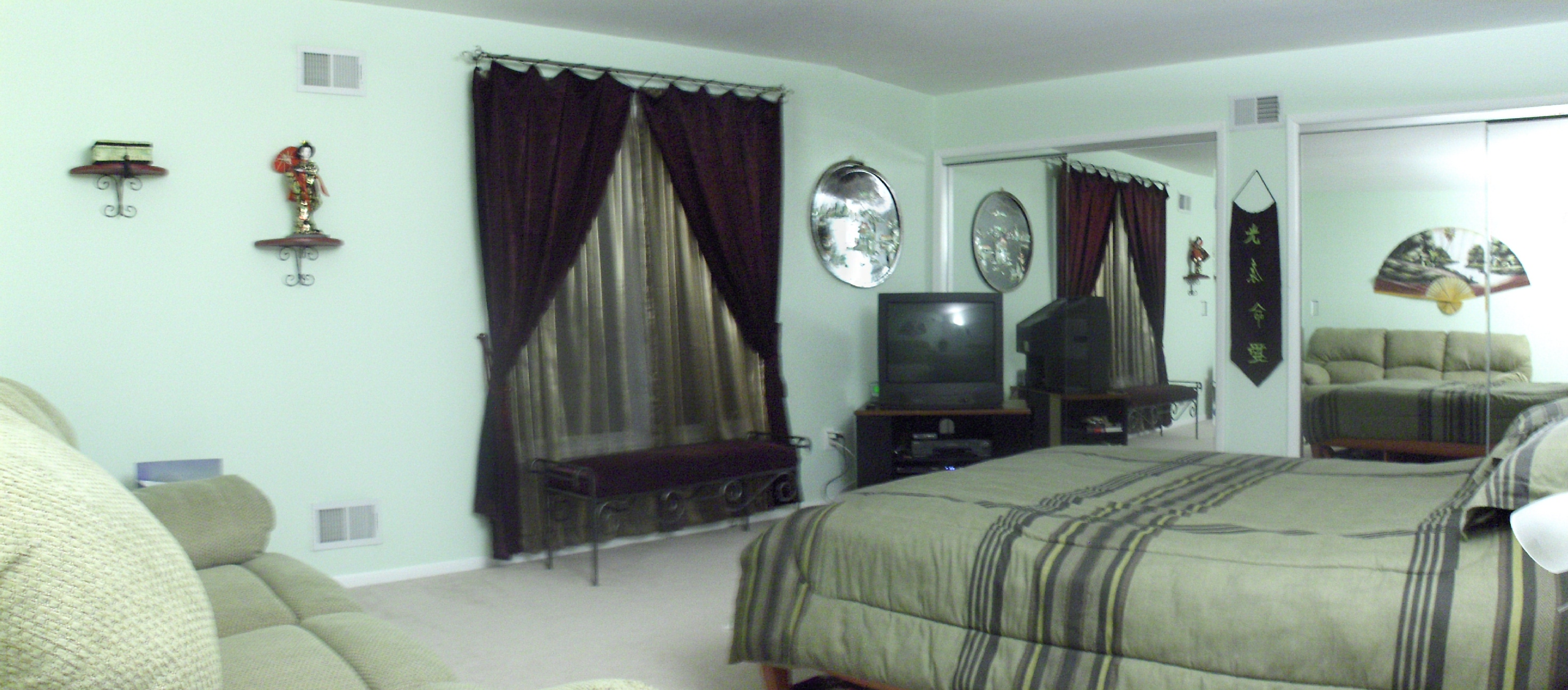 Bedroom3.JPG
