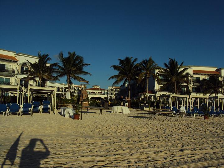 Beach2.jpg